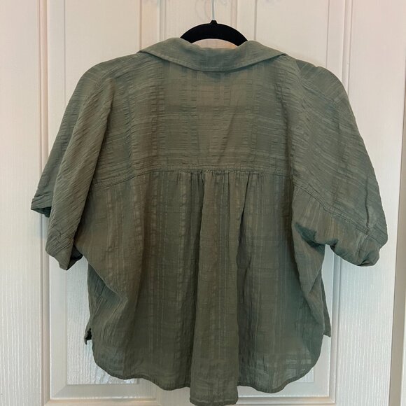 Collared S/S Top - Picture 2 of 4